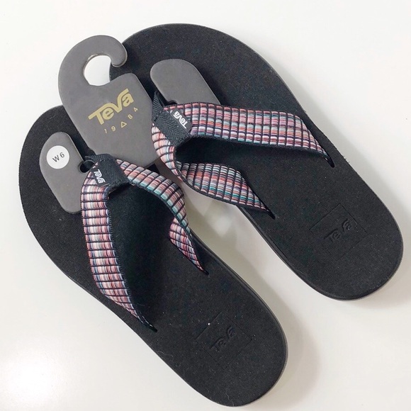Teva Shoes - NWT Teva Flip Flops